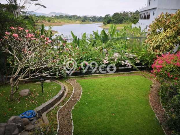 Hunian Mewah LB 586m2 Siap Huni Desain Elegan di Kota Baru Parahyangan, Bandung Hunian Mewah LB 586m2 Siap Huni Desain Elegan di Kota Baru Parahyangan, Bandung