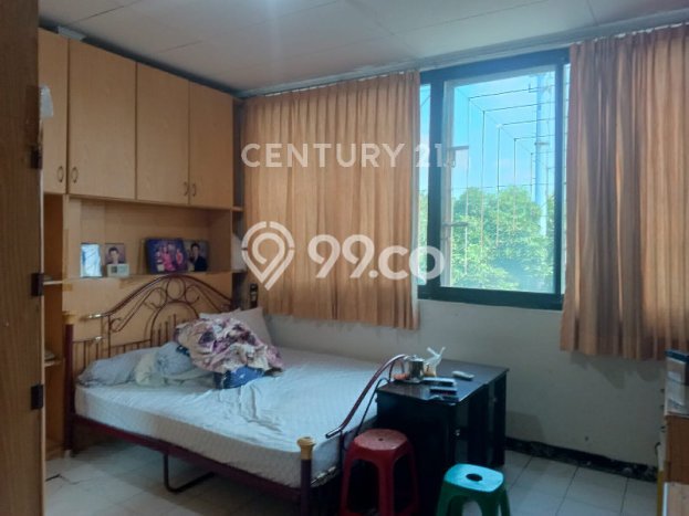 Ruko Dijual di Jakarta Pusat LT 81m2 & LB 202m2 Lokasi Terbaik! Ruko Dijual di Jakarta Pusat LT 81m2 & LB 202m2 Lokasi Terbaik!