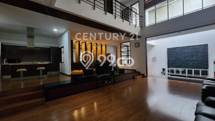 Dijual Rumah Premium dengan Fasilitas Sekitar Lengkap di Kelapa Gading, Jakarta Utara Dijual Rumah Premium dengan Fasilitas Sekitar Lengkap di Kelapa Gading, Jakarta Utara