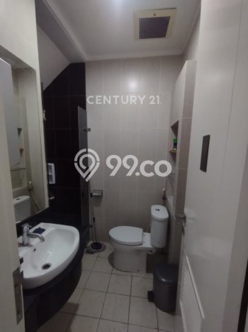 Hunian Mewah Siap Huni LT 240m2 di Kelapa Gading, Jakarta Utara Hunian Mewah Siap Huni LT 240m2 di Kelapa Gading, Jakarta Utara