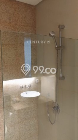 Dijual Cepat Apartemen Luxury di Kelapa Gading, Jakarta Utara 3 Kamar Harga Rp 4,5 Miliar Dijual Cepat Apartemen Luxury di Kelapa Gading, Jakarta Utara 3 Kamar Harga Rp 4,5 Miliar