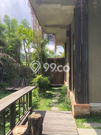 Vila Terawat Kawasan Ubud, Area 240m2m², Kawasan Tenang dan nyaman Vila Terawat Kawasan Ubud, Area 240m2m², Kawasan Tenang dan nyaman