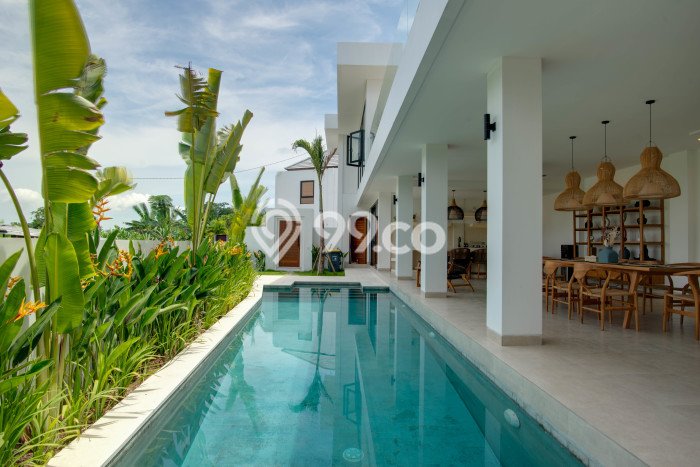 LOKASI STRATEGIS! Vila Kawasan , Dimensi 300m2m², View Menarik di area LOKASI STRATEGIS! Vila Kawasan , Dimensi 300m2m², View Menarik di area