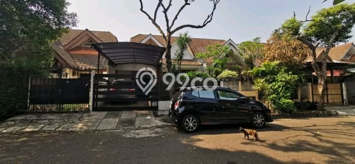 Rumah Mewah Siap Huni LT 240m2 di BSD, Tangerang Selatan Rumah Mewah Siap Huni LT 240m2 di BSD, Tangerang Selatan
