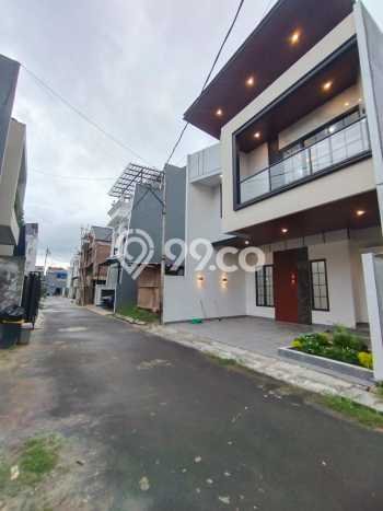 Dijual Rumah 4 Kamar Lokasi Ideal Nyaman dan Strategis di Jagakarsa Dijual Rumah 4 Kamar Lokasi Ideal Nyaman dan Strategis di Jagakarsa