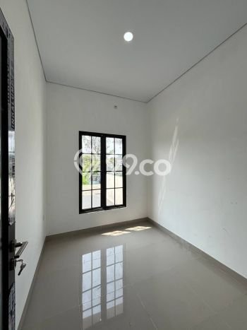Rumah Modern Cantik 2 KT Siap Huni di Jagakarsa Rumah Modern Cantik 2 KT Siap Huni di Jagakarsa
