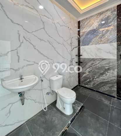 Hunian Cantik Modern Lb 150m2 di Jagakarsa, Jakarta Selatan Hunian Cantik Modern Lb 150m2 di Jagakarsa, Jakarta Selatan