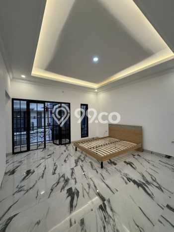 Jual Rumah Strategis Bagus Punya 3 KT di Jagakarsa Jakarta Selatan SHM Jual Rumah Strategis Bagus Punya 3 KT di Jagakarsa Jakarta Selatan SHM