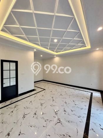 Dijual Rumah Luas Megah Dengan View Eksklusif di Ciganjur, Jakarta Selatan Dijual Rumah Luas Megah Dengan View Eksklusif di Ciganjur, Jakarta Selatan