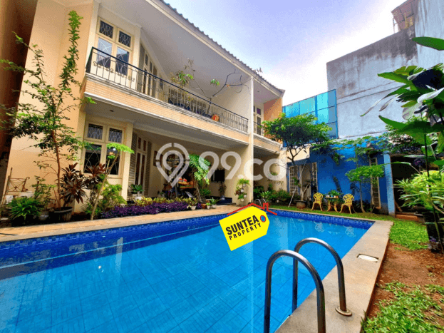 Hunian Mewah LB 400m2 Siap Pakai Desain Elegan di Gandaria, Jakarta Selatan Hunian Mewah LB 400m2 Siap Pakai Desain Elegan di Gandaria, Jakarta Selatan