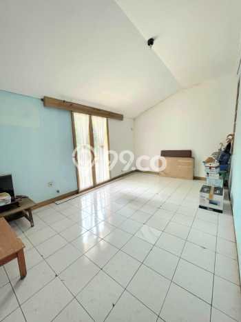 Jual Rumah Modern 3 KT di Bintaro, Jakarta Selatan Jual Rumah Modern 3 KT di Bintaro, Jakarta Selatan