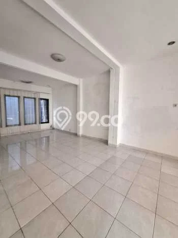 Rumah Luas Asri 4 KT Siap Pakai di Bintaro Tangerang Selatan Rumah Luas Asri 4 KT Siap Pakai di Bintaro Tangerang Selatan