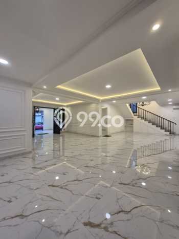 Rumah Luxury Modern Siap Huni di Bintaro Tangerang Selatan Rumah Luxury Modern Siap Huni di Bintaro Tangerang Selatan