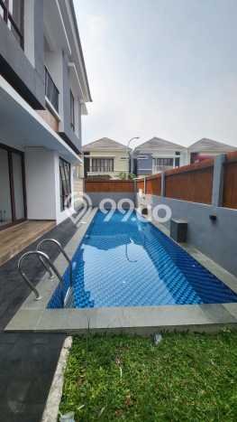 Rumah Mewah LB 340m2 Siap Huni Desain Elegan di Bintaro, Tangerang Selatan Rumah Mewah LB 340m2 Siap Huni Desain Elegan di Bintaro, Tangerang Selatan