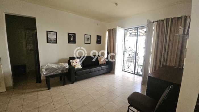 Dijual Rumah Luas Megah Dengan View Eksklusif di Bintaro, Tangerang Selatan Dijual Rumah Luas Megah Dengan View Eksklusif di Bintaro, Tangerang Selatan
