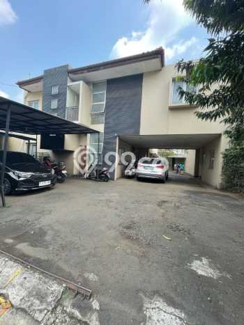 Jual Rumah Mewah Megah Dengan View Eksklusif di Radio Dalam, Jakarta Selatan Jual Rumah Mewah Megah Dengan View Eksklusif di Radio Dalam, Jakarta Selatan