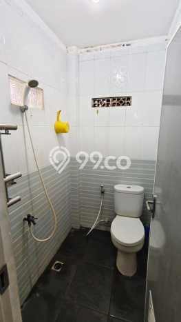 Rumah Kost Dijual di Kebayoran Lama, Jakarta Selatan, Spesifikasi 18 KT, 6 KM, 260m2 Rumah Kost Dijual di Kebayoran Lama, Jakarta Selatan, Spesifikasi 18 KT, 6 KM, 260m2