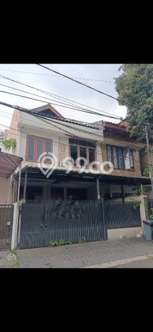 Rumah Elit Modern Tanpa Renovasi di Pondok Indah Jakarta Selatan Rumah Elit Modern Tanpa Renovasi di Pondok Indah Jakarta Selatan