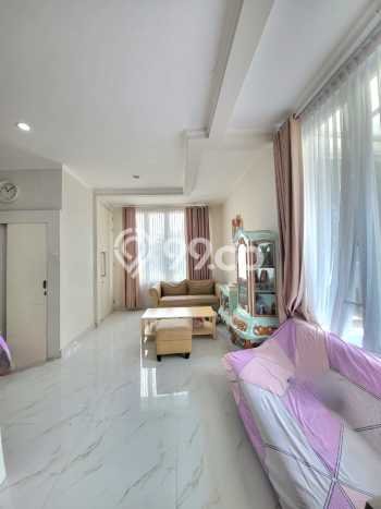 Dijual Rumah Mewah Elegan Dengan View Cantik di Bintaro, Tangerang Selatan Dijual Rumah Mewah Elegan Dengan View Cantik di Bintaro, Tangerang Selatan