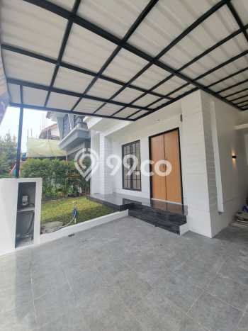 Rumah Luxury Modern Tanpa Renovasi di Bintaro Tangerang Selatan Rumah Luxury Modern Tanpa Renovasi di Bintaro Tangerang Selatan