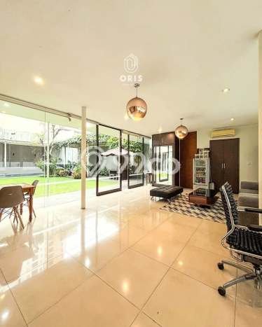 Jual Rumah Mewah Elegan Dengan View Eksklusif di Wijaya, Jakarta Selatan Jual Rumah Mewah Elegan Dengan View Eksklusif di Wijaya, Jakarta Selatan
