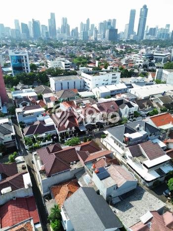 Rumah Eksklusif Siap Huni LT 290m2 di Tebet, Jakarta Selatan Rumah Eksklusif Siap Huni LT 290m2 di Tebet, Jakarta Selatan
