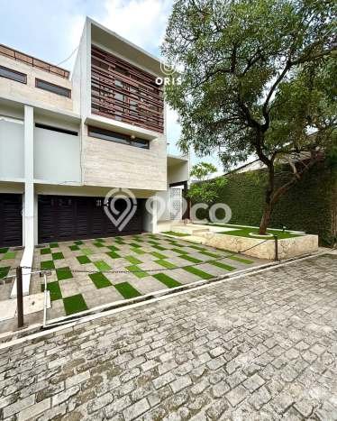 Dijual Rumah Luas Megah Dengan View Cantik di Ampera, Jakarta Selatan Dijual Rumah Luas Megah Dengan View Cantik di Ampera, Jakarta Selatan
