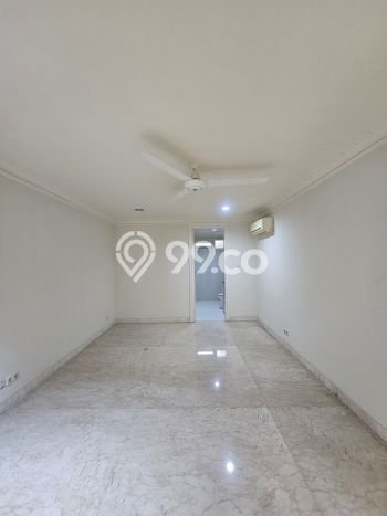 Hunian Mewah LB 800m2 Siap Pakai Desain Elegan di Kemang, Jakarta Selatan Hunian Mewah LB 800m2 Siap Pakai Desain Elegan di Kemang, Jakarta Selatan