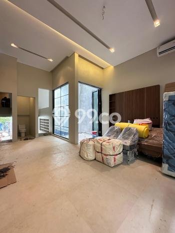 Hunian Mewah LB 300m2 Siap Huni Desain Elegan di Kemang, Jakarta Selatan Hunian Mewah LB 300m2 Siap Huni Desain Elegan di Kemang, Jakarta Selatan