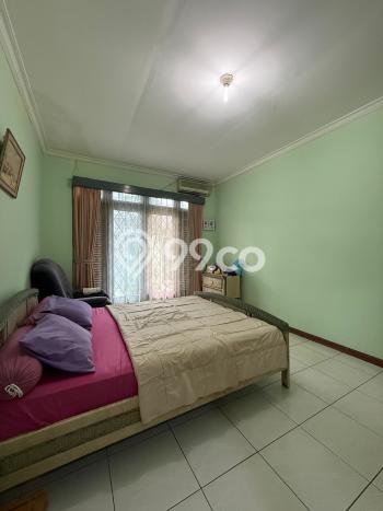 Siap Huni Hunian Elit 4 Kamar di Kebayoran Lama Dekat ke Mana Saja Siap Huni Hunian Elit 4 Kamar di Kebayoran Lama Dekat ke Mana Saja