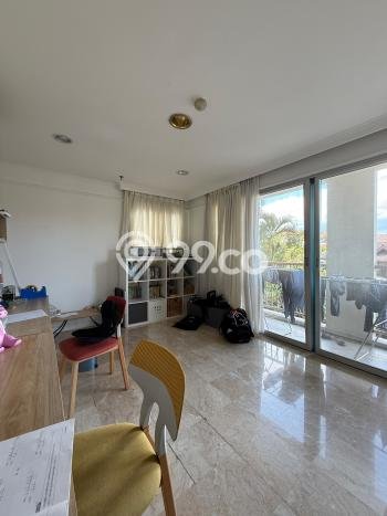 Hunian Apartemen High-Class untuk Dijual di Jakarta Selatan dengan 3 BR & 3 Kamar Mandi Hunian Apartemen High-Class untuk Dijual di Jakarta Selatan dengan 3 BR & 3 Kamar Mandi