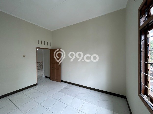 Rumah Eksklusif Siap Huni LT 170m2 di Tebet, Jakarta Selatan Rumah Eksklusif Siap Huni LT 170m2 di Tebet, Jakarta Selatan