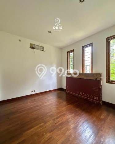 Hunian Mewah LB 350m2 Siap Huni Desain Elegan di Cipete, Jakarta Selatan Hunian Mewah LB 350m2 Siap Huni Desain Elegan di Cipete, Jakarta Selatan