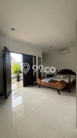 Rumah Luxury Modern Siap Huni di Pondok Indah Jakarta Selatan Rumah Luxury Modern Siap Huni di Pondok Indah Jakarta Selatan