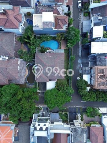 Rumah Mewah LB 400m2 Siap Pakai Desain Elegan di Pondok Indah, Jakarta Selatan Rumah Mewah LB 400m2 Siap Pakai Desain Elegan di Pondok Indah, Jakarta Selatan