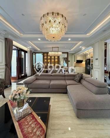 Rumah Mewah LB 410m2 Siap Huni Desain Elegan di Kemang, Jakarta Selatan Rumah Mewah LB 410m2 Siap Huni Desain Elegan di Kemang, Jakarta Selatan