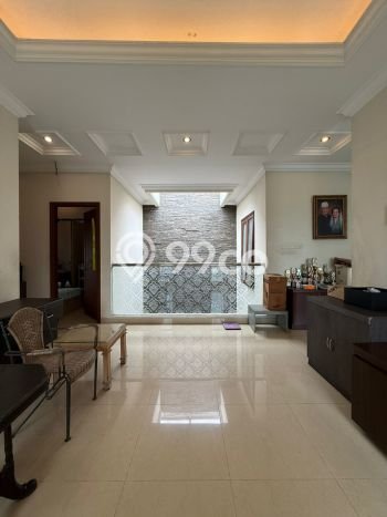 Rumah Luxury Modern Siap Huni di Veteran Jakarta Selatan Rumah Luxury Modern Siap Huni di Veteran Jakarta Selatan
