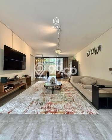Jual Rumah Luas Elegan Dengan View Cantik di Veteran, Jakarta Selatan Jual Rumah Luas Elegan Dengan View Cantik di Veteran, Jakarta Selatan