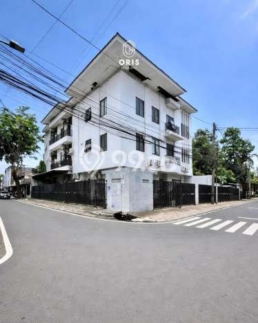 For Sale! Luxury House LT 355m2 Desain Modern di Kramat For Sale! Luxury House LT 355m2 Desain Modern di Kramat