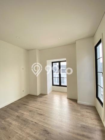 Jual Rumah Luas Elegan Dengan View Cantik di Kemang, Jakarta Selatan Jual Rumah Luas Elegan Dengan View Cantik di Kemang, Jakarta Selatan