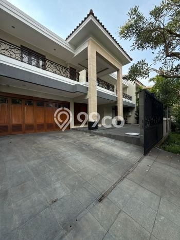 Hunian Elit LB 600m2 Siap Pakai Desain Elegan di Pondok Indah, Jakarta Selatan Hunian Elit LB 600m2 Siap Pakai Desain Elegan di Pondok Indah, Jakarta Selatan
