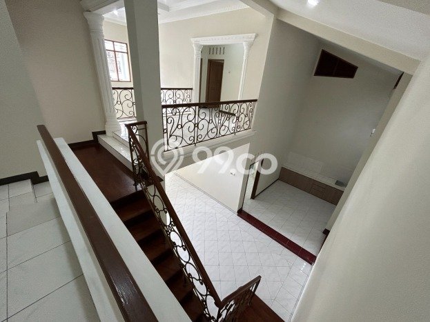 Rumah Eksklusif Siap Huni LT 170m2 di Tebet, Jakarta Selatan Rumah Eksklusif Siap Huni LT 170m2 di Tebet, Jakarta Selatan