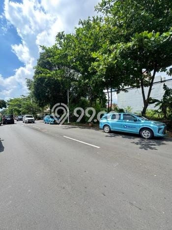Tanah Dijual Lokasi Strategis di Jakarta Selatan dengan Luas 567m2 Tanah Dijual Lokasi Strategis di Jakarta Selatan dengan Luas 567m2