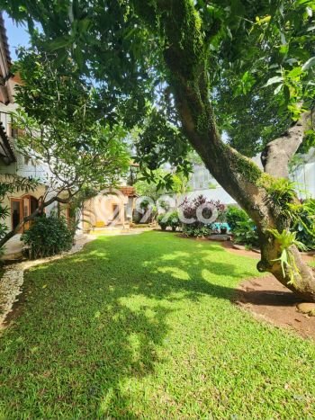 Dijual Rumah Luas Megah Dengan View Cantik di Pondok Indah, Jakarta Selatan Dijual Rumah Luas Megah Dengan View Cantik di Pondok Indah, Jakarta Selatan
