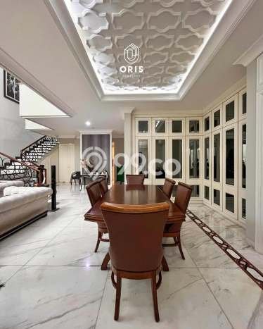 Jual Rumah Mewah Elegan Dengan View Cantik di Mega Kuningan, Jakarta Selatan Jual Rumah Mewah Elegan Dengan View Cantik di Mega Kuningan, Jakarta Selatan