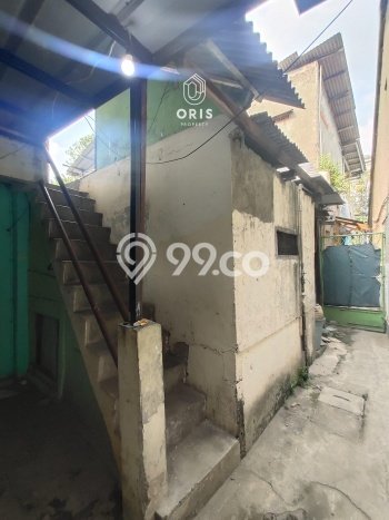 Ready to Use! Premium House LT 200m2 Desain Modern di Kemang Ready to Use! Premium House LT 200m2 Desain Modern di Kemang