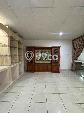 Jual Rumah Luas Megah Dengan View Eksklusif di Mega Kuningan, Jakarta Selatan Jual Rumah Luas Megah Dengan View Eksklusif di Mega Kuningan, Jakarta Selatan