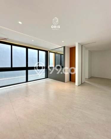For Sale! Luxury House LT 170m2 Desain Elegan di Kemang For Sale! Luxury House LT 170m2 Desain Elegan di Kemang