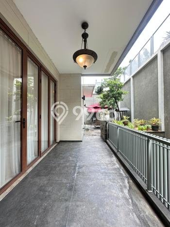 Dijual Rumah Premium dengan Fasilitas Sekitar Komplit di Kebayoran Baru, Jakarta Selatan Dijual Rumah Premium dengan Fasilitas Sekitar Komplit di Kebayoran Baru, Jakarta Selatan