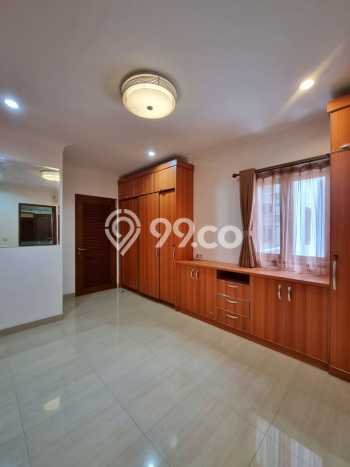 Jual Rumah Luas Megah Dengan View Eksklusif di Cipete, Jakarta Selatan Jual Rumah Luas Megah Dengan View Eksklusif di Cipete, Jakarta Selatan